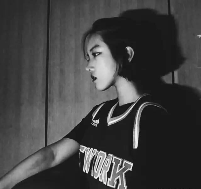 梦中的篮球女神是这样的吗？